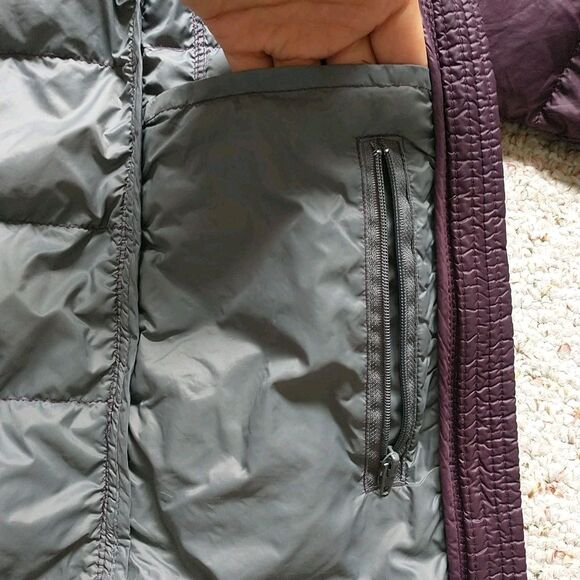 Donna Karan DKNY Packable Down Quilted Coat Jacket Womens M Purple Hood Zip - Picture 7 of 12